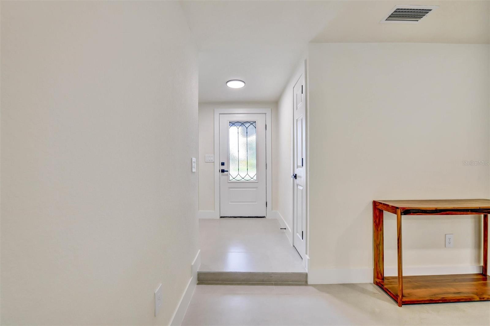 1207 S BELCHER RD — photo 16