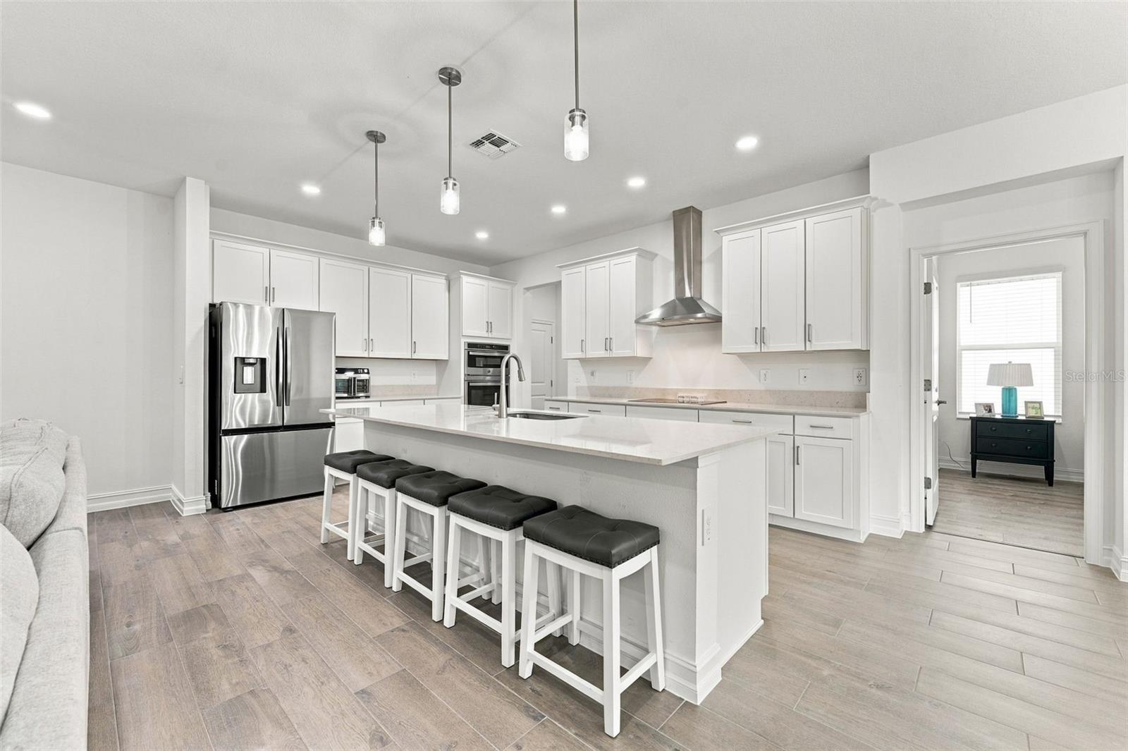 18114 SERENE LAKE LOOP — photo 3
