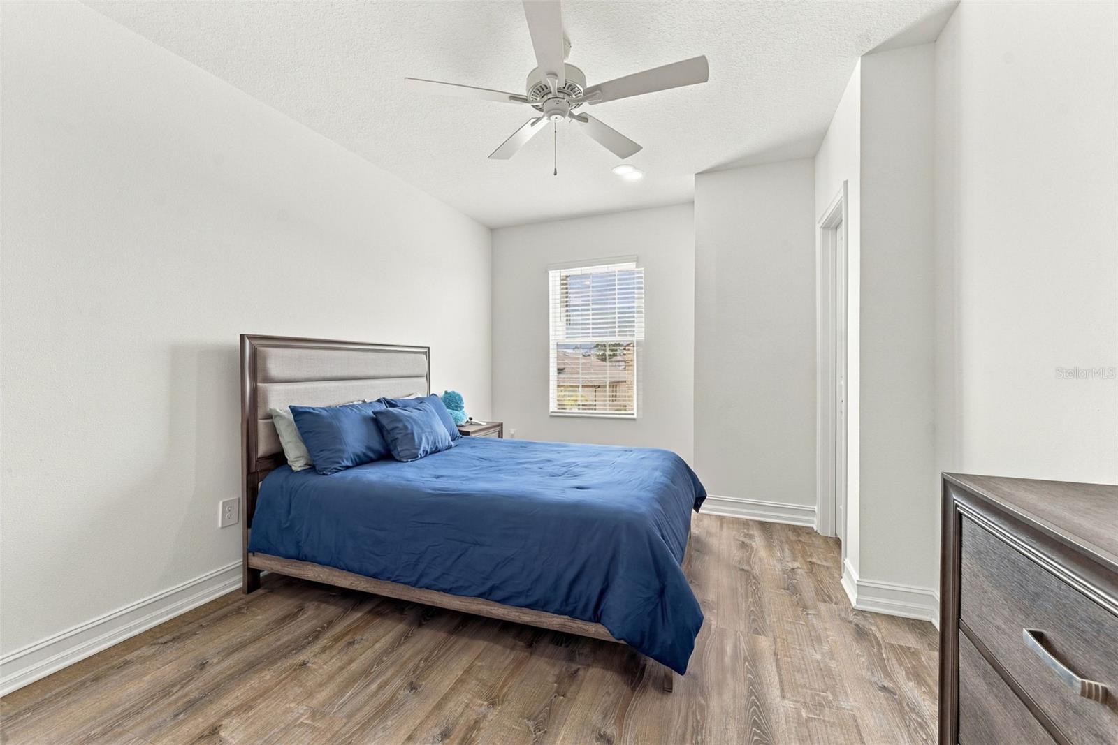 18114 SERENE LAKE LOOP — photo 17