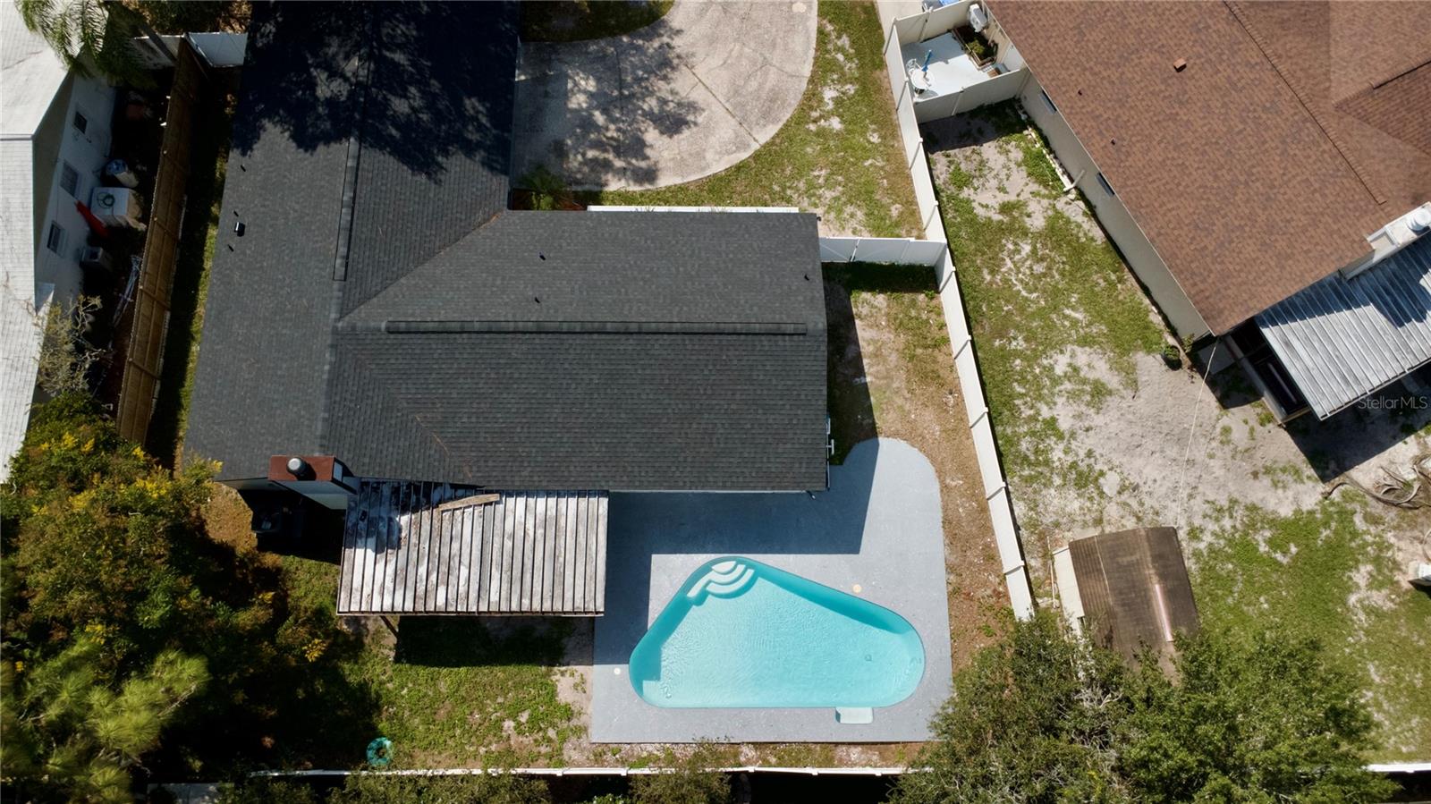 524 WYNNWOOD DR — photo 14