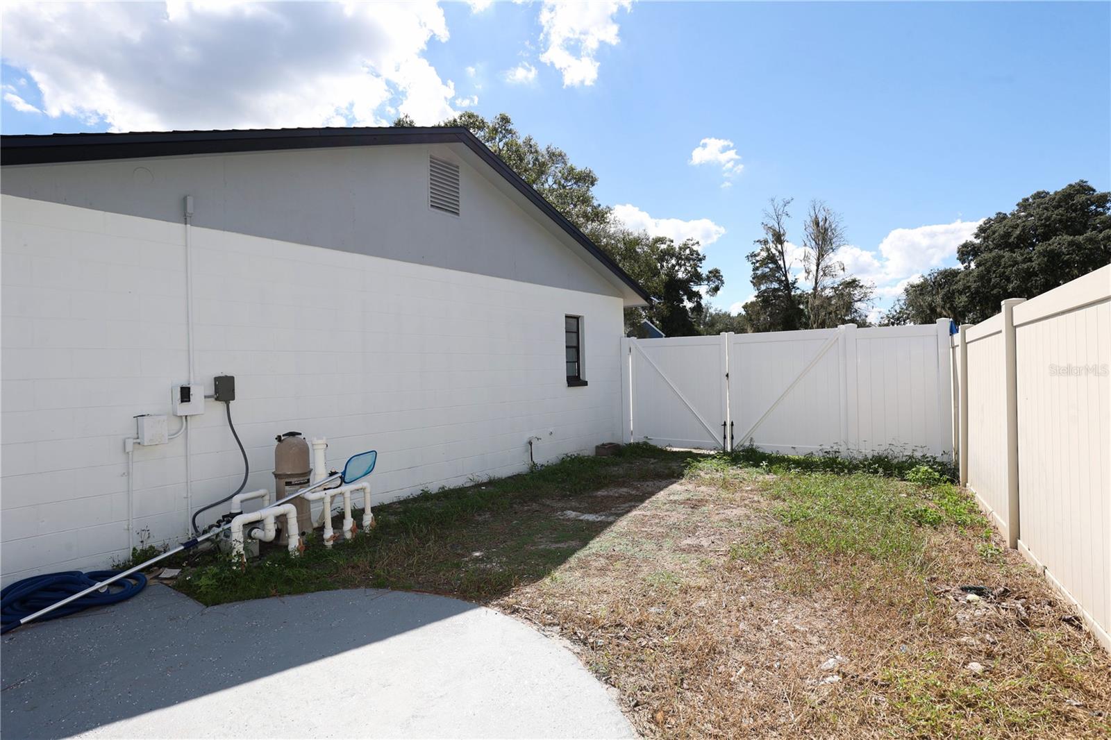 524 WYNNWOOD DR — photo 78