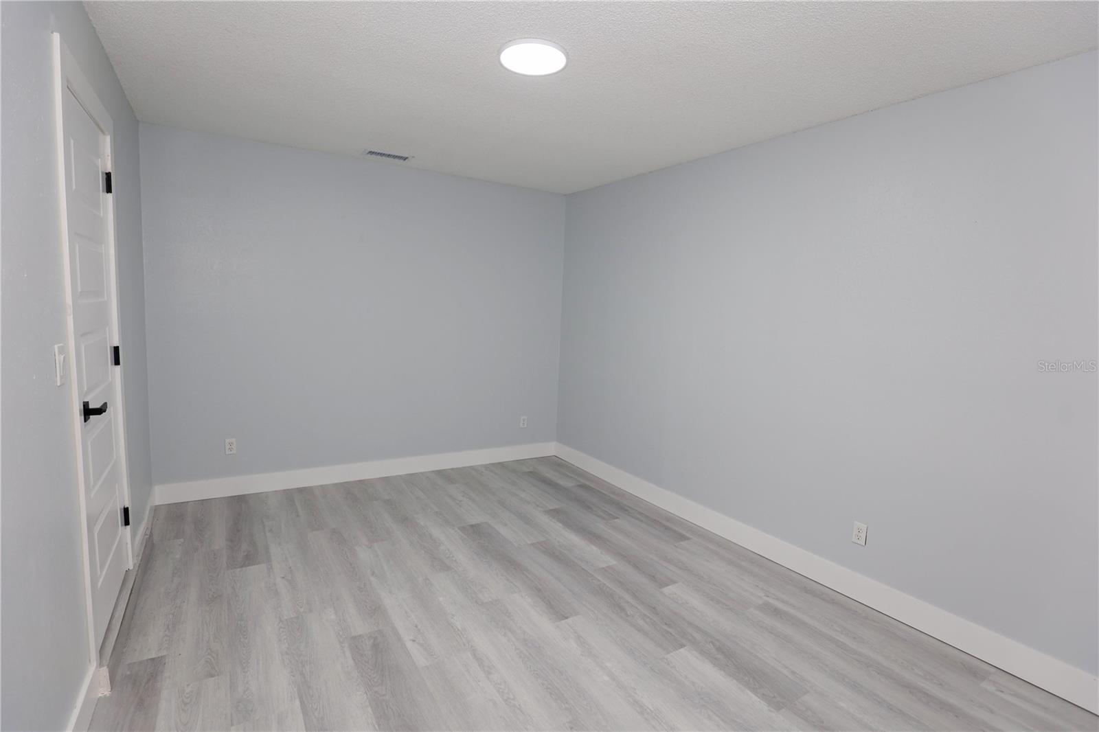524 WYNNWOOD DR — photo 57