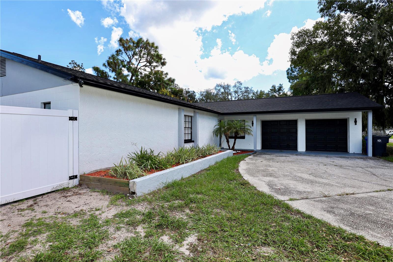 524 WYNNWOOD DR — photo 8