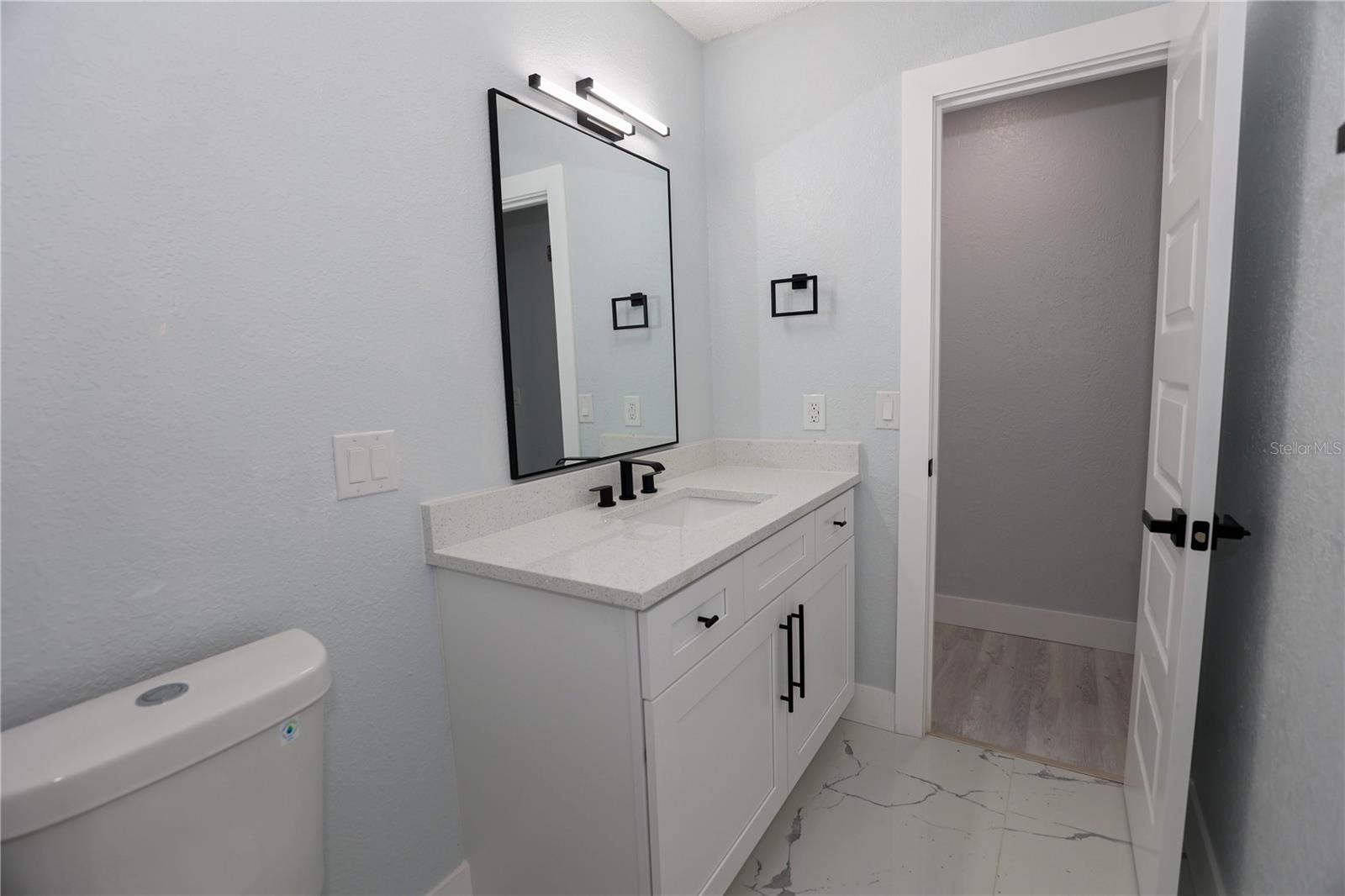 524 WYNNWOOD DR — photo 31