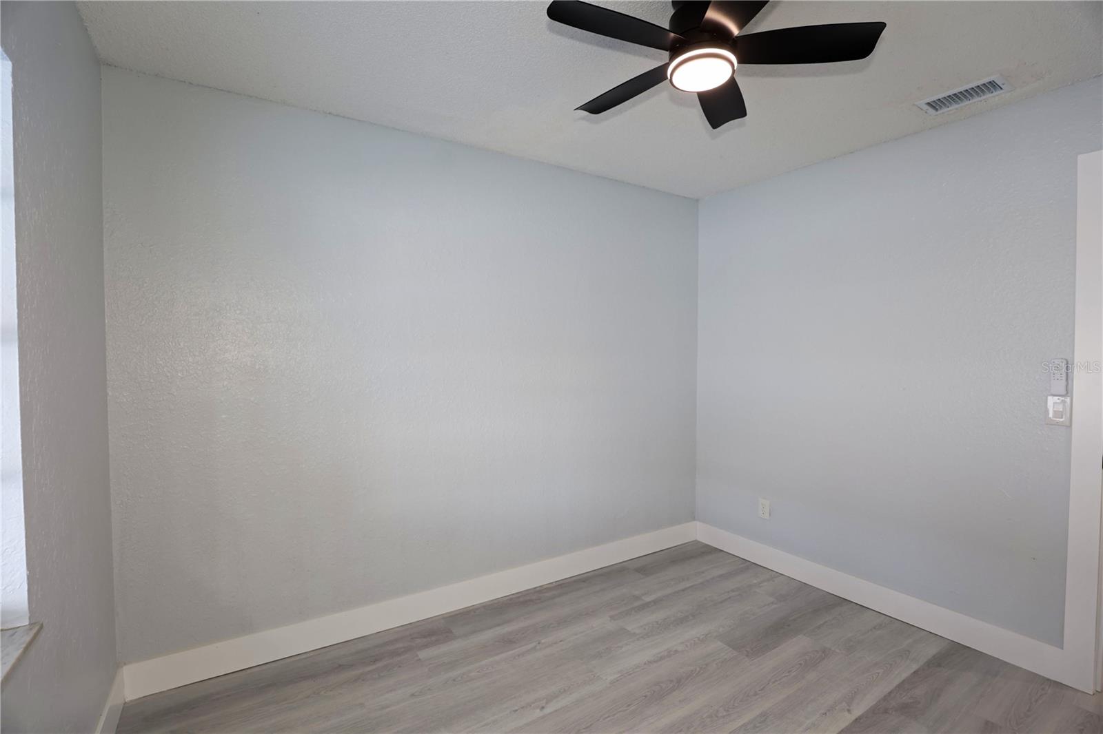 524 WYNNWOOD DR — photo 55