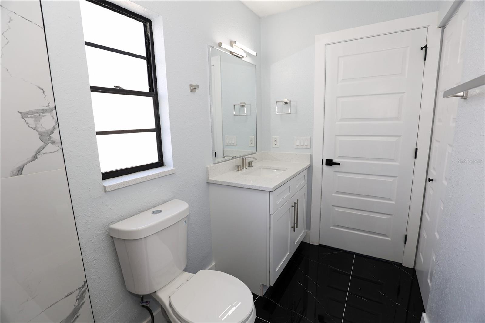 524 WYNNWOOD DR — photo 33