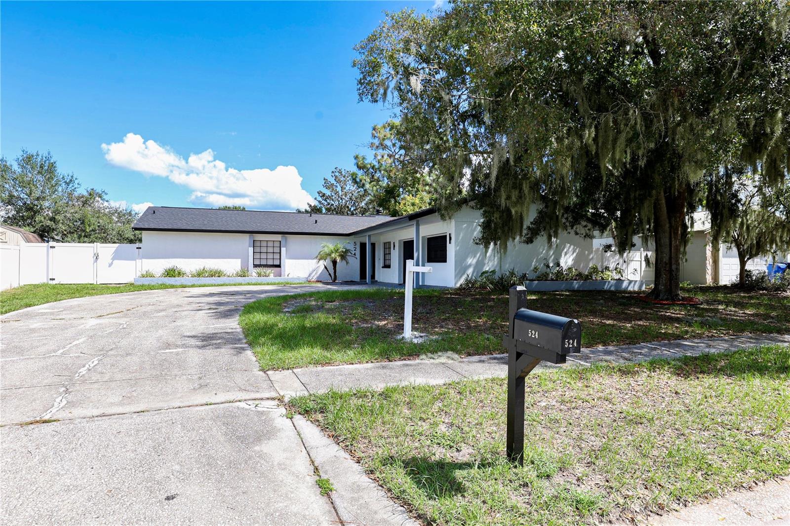 524 WYNNWOOD DR — photo 3