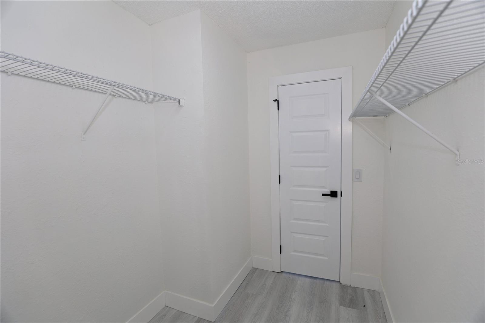 524 WYNNWOOD DR — photo 65