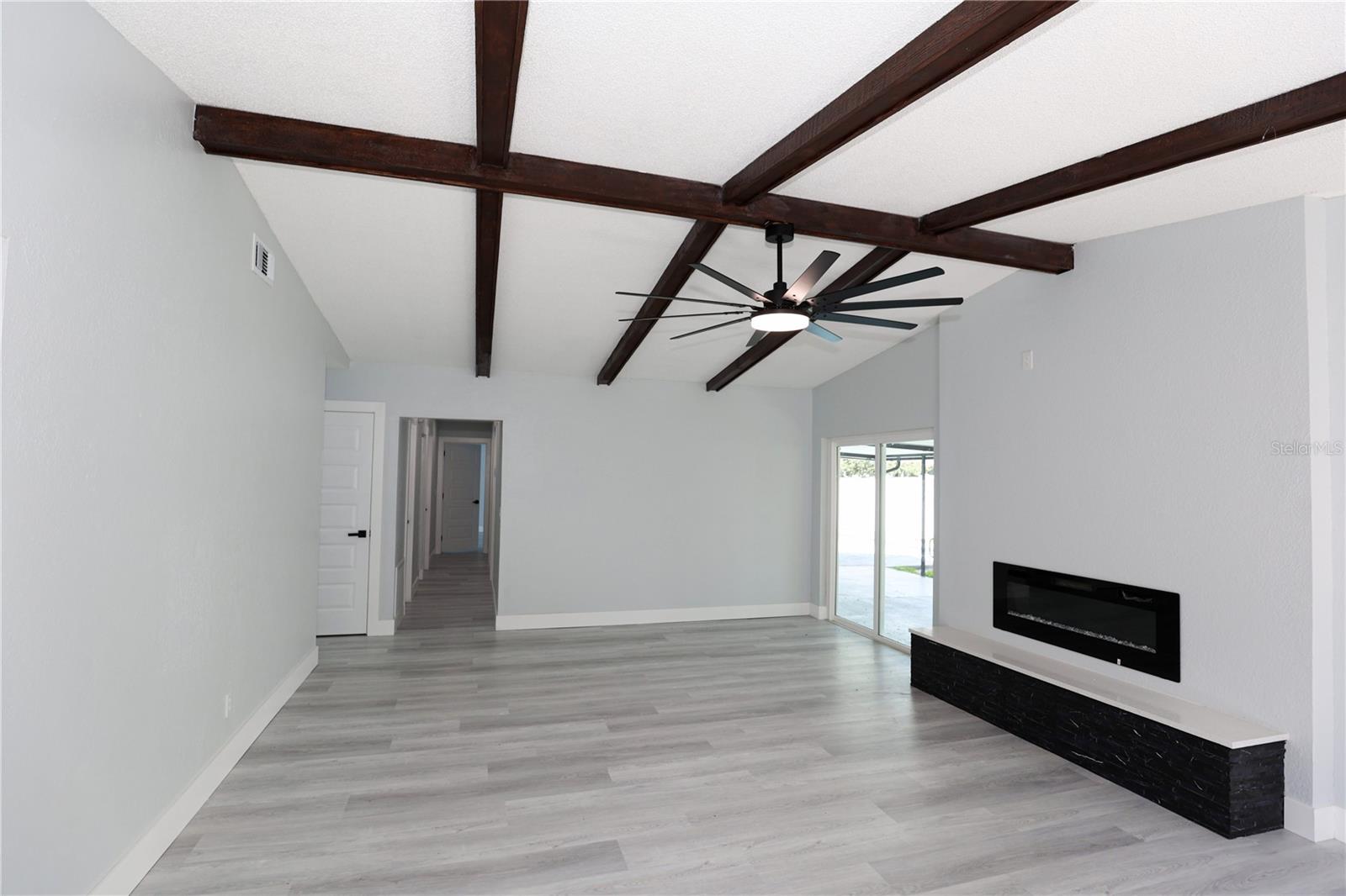 524 WYNNWOOD DR — photo 38