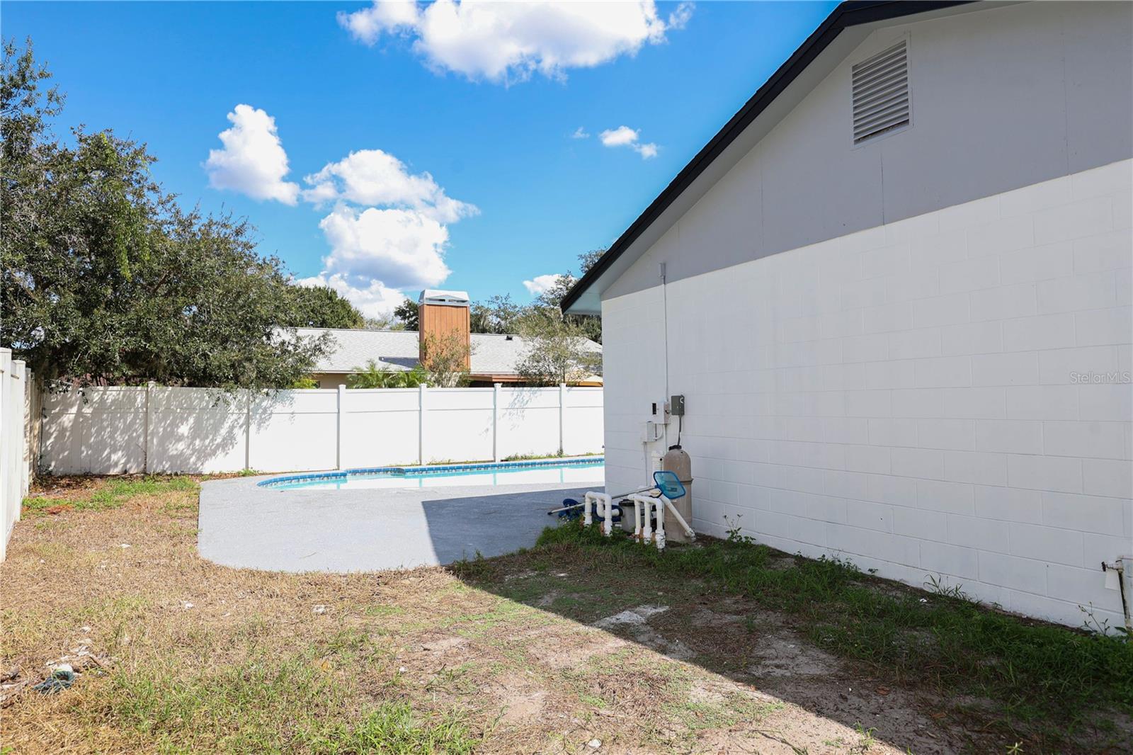 524 WYNNWOOD DR — photo 77
