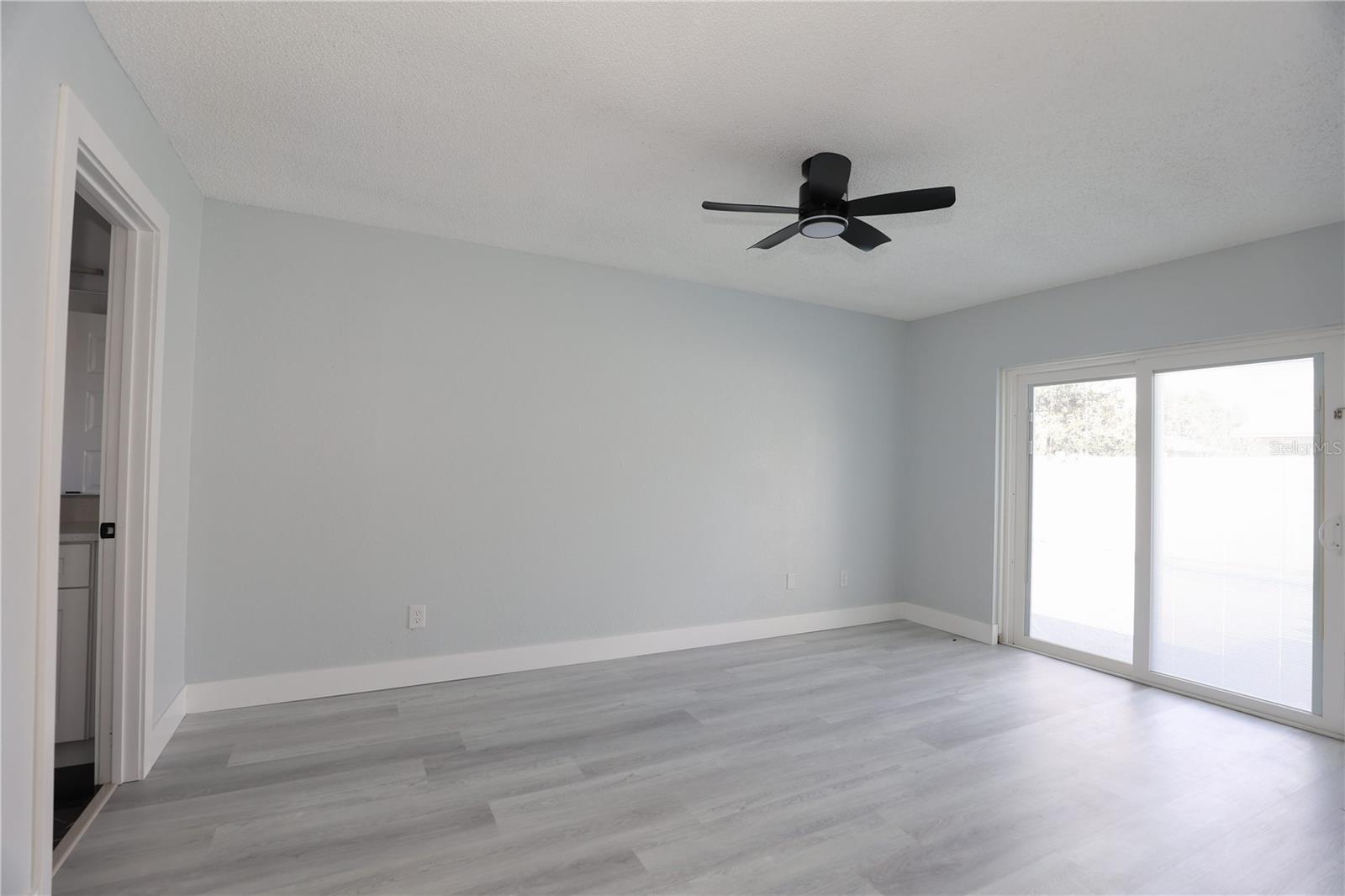 524 WYNNWOOD DR — photo 44