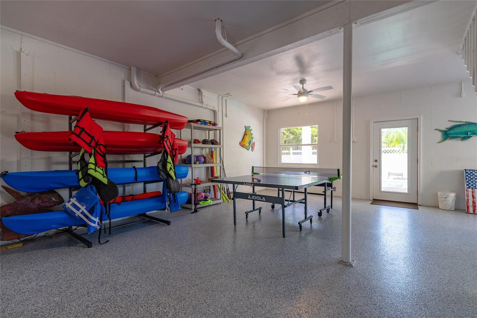 607 S BAY BLVD — photo 40