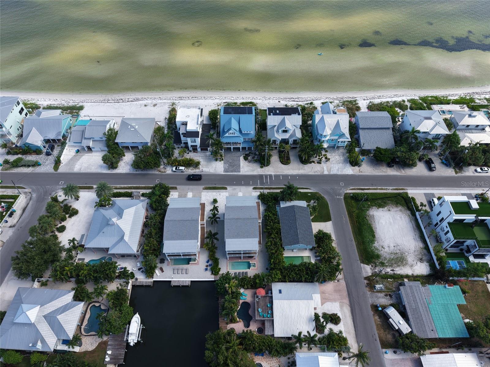 607 S BAY BLVD — photo 51