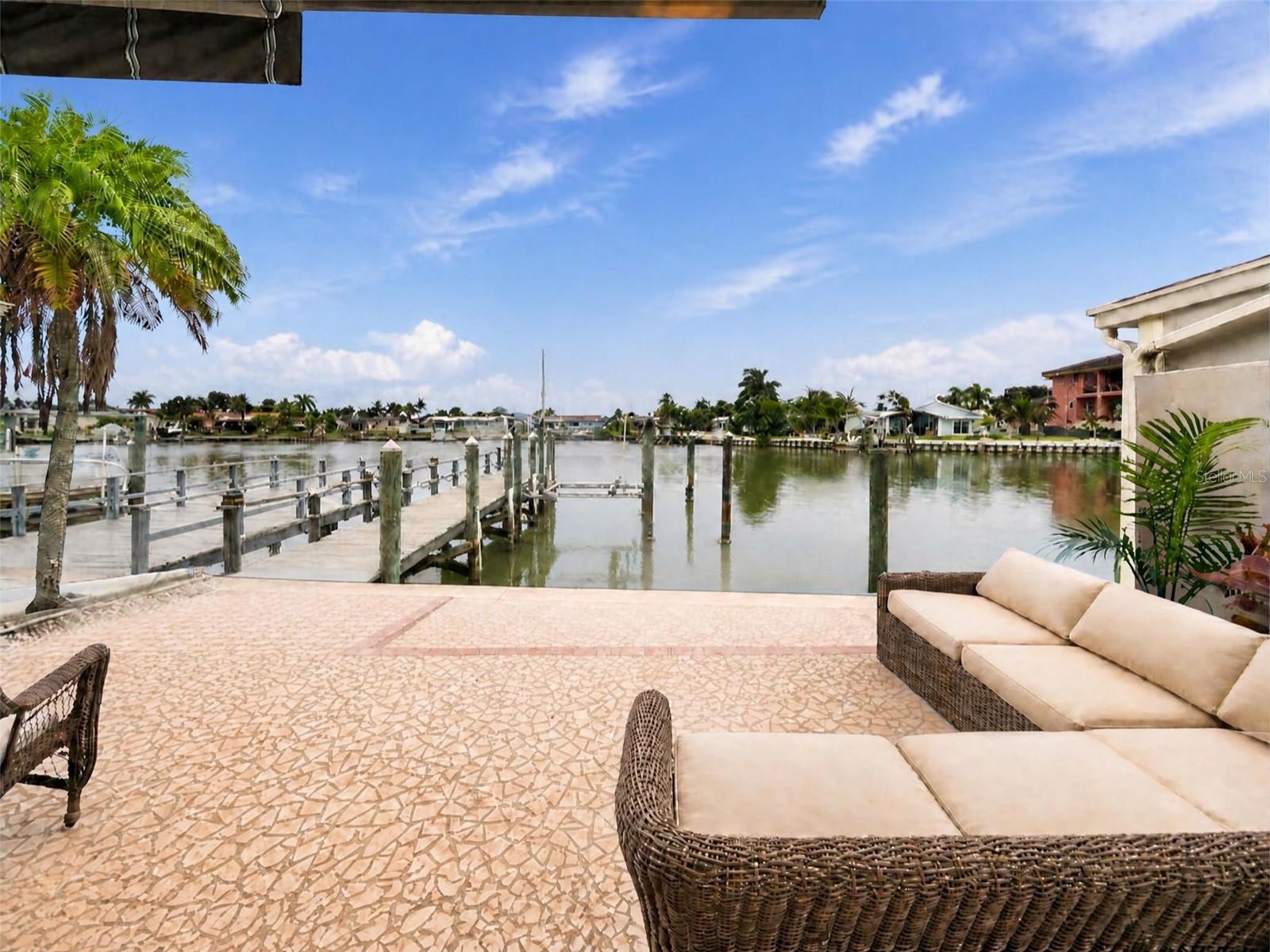 427 BOCA CIEGA POINT BLVD N — photo 32