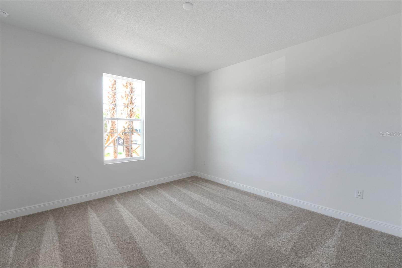 17546 VALLEYWOOD PKWY — photo 8