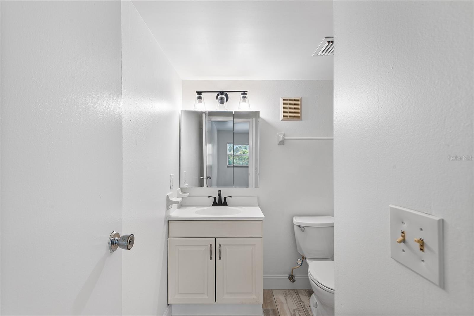 6262 EMERSON AVE S #15 — photo 8