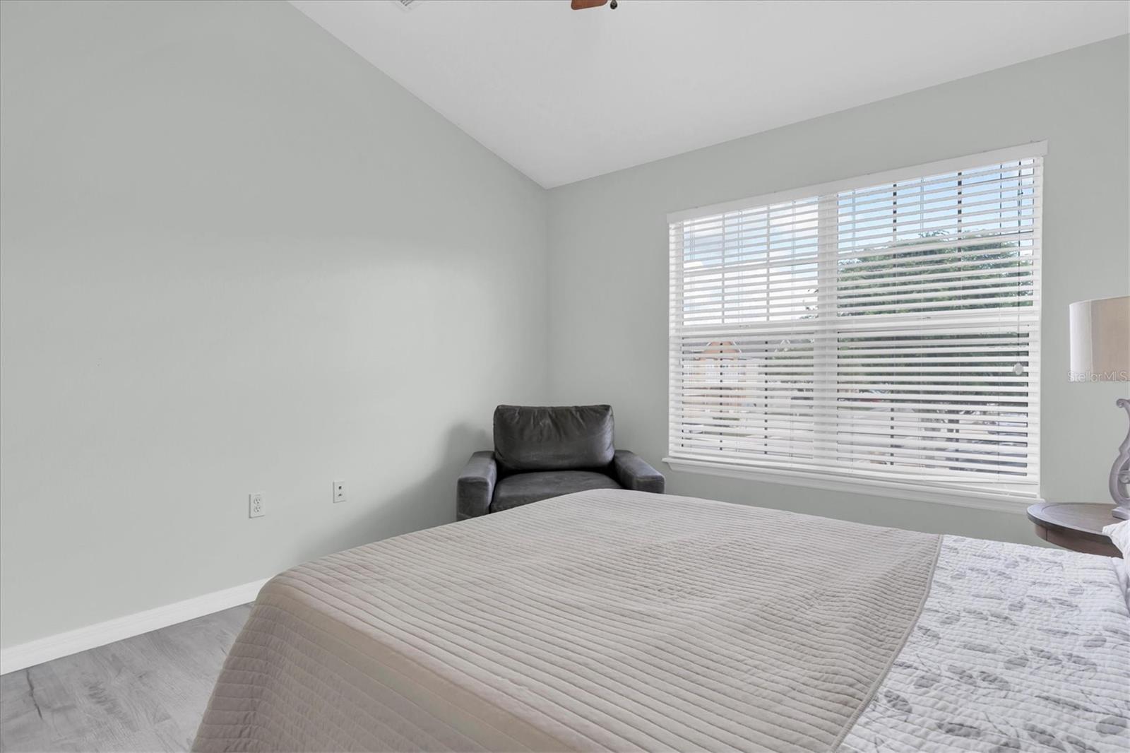 7604 RED MILL CIRCLE — photo 17