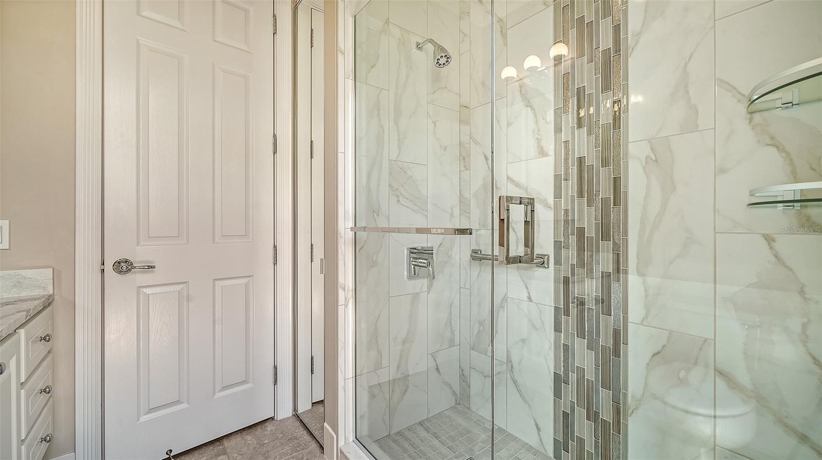 5924 MARIPOSA LN — photo 34
