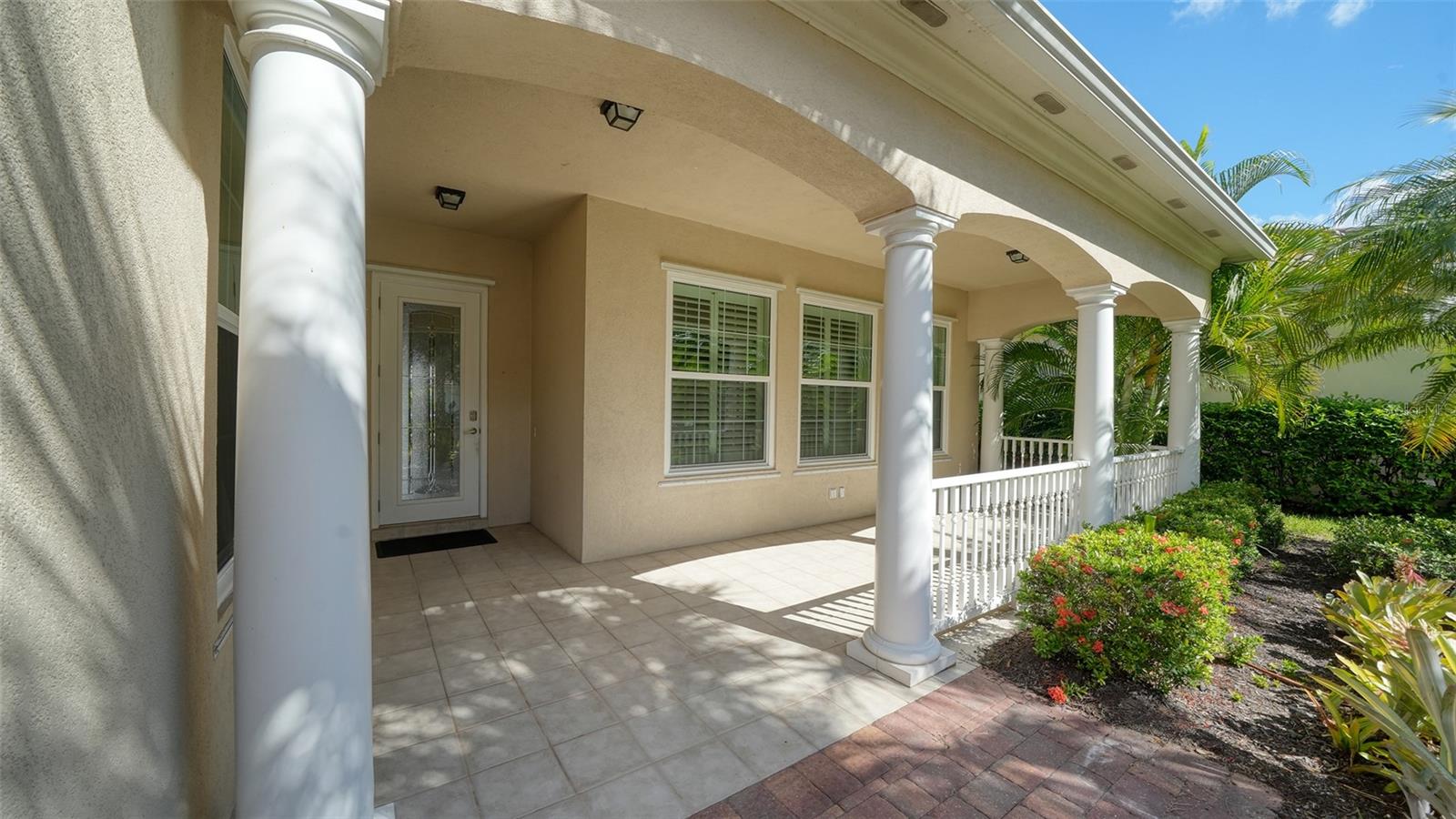 5924 MARIPOSA LN — photo 4