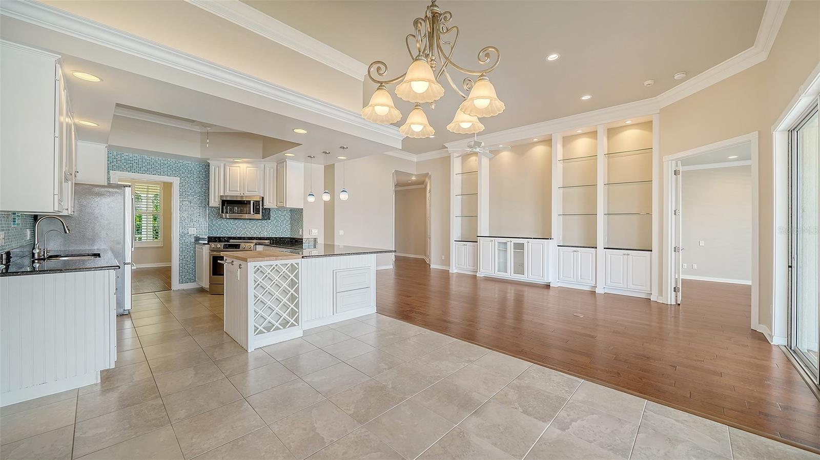 5924 MARIPOSA LN — photo 23