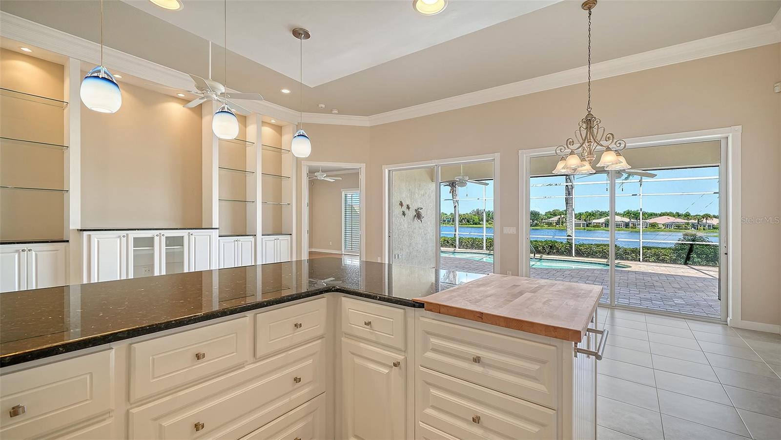 5924 MARIPOSA LN — photo 21
