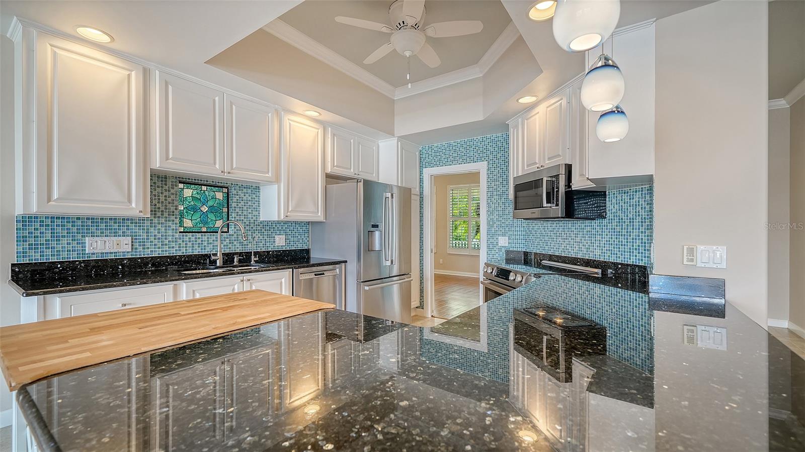 5924 MARIPOSA LN — photo 19