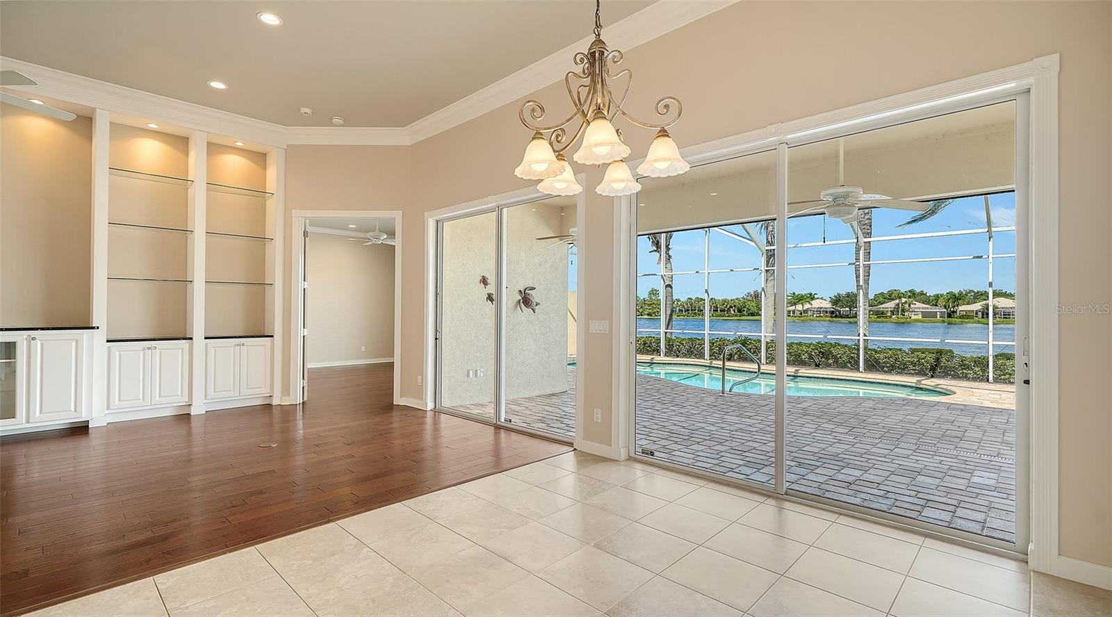 5924 MARIPOSA LN — photo 22