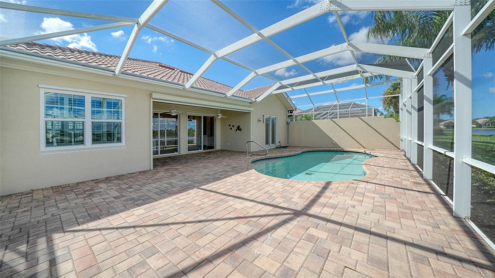 5924 MARIPOSA LN — photo 13