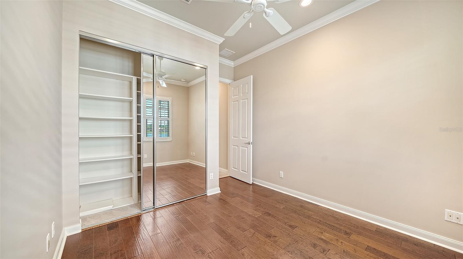 5924 MARIPOSA LN — photo 32