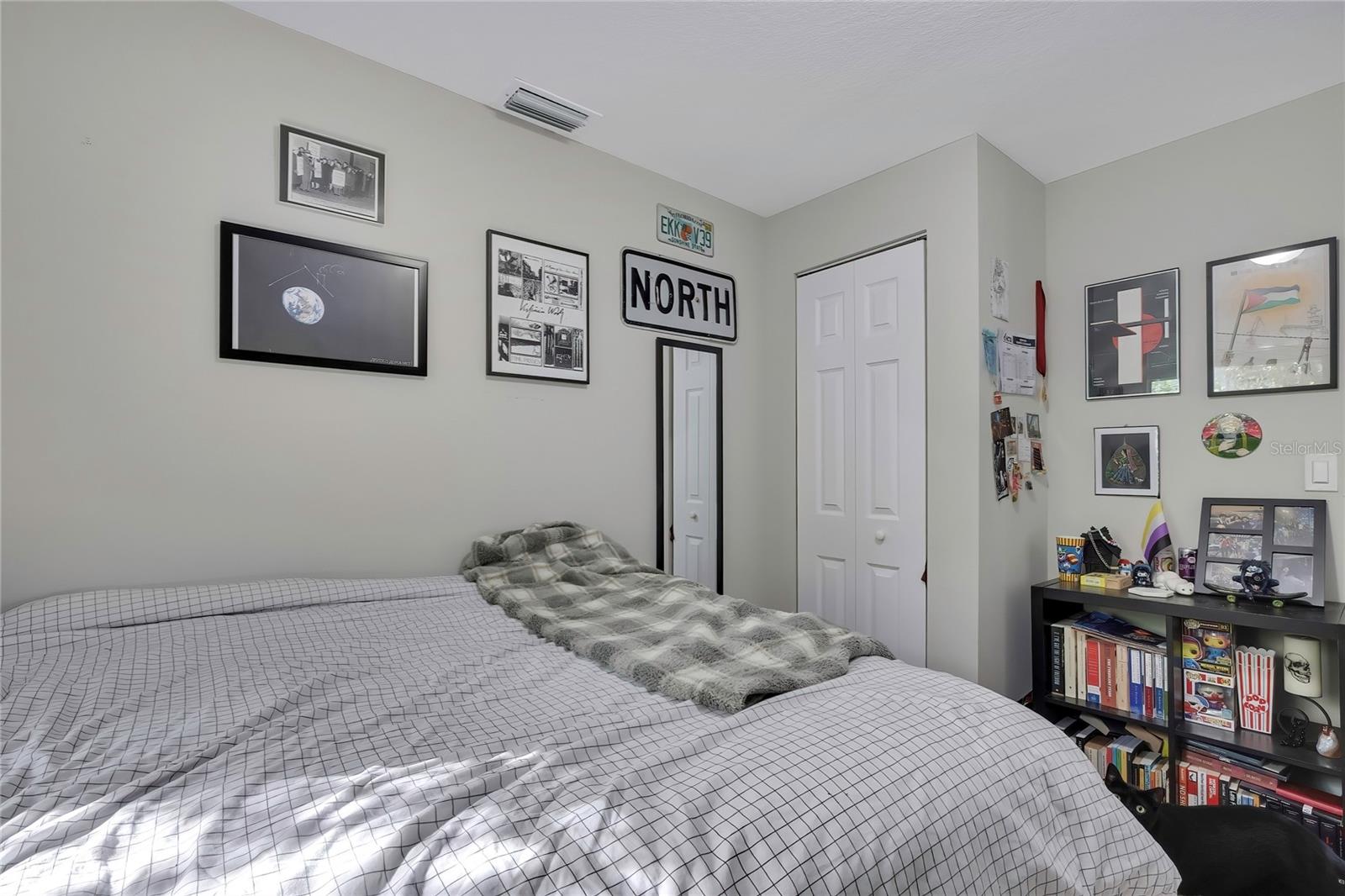 1815 E SEWARD ST — photo 18