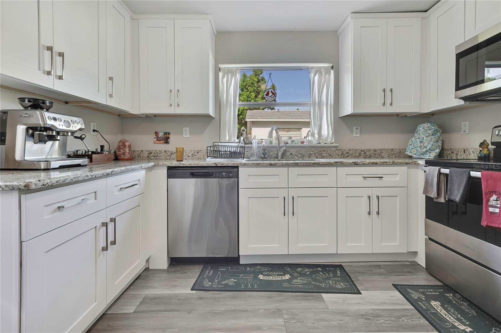 1815 E SEWARD ST — photo 12