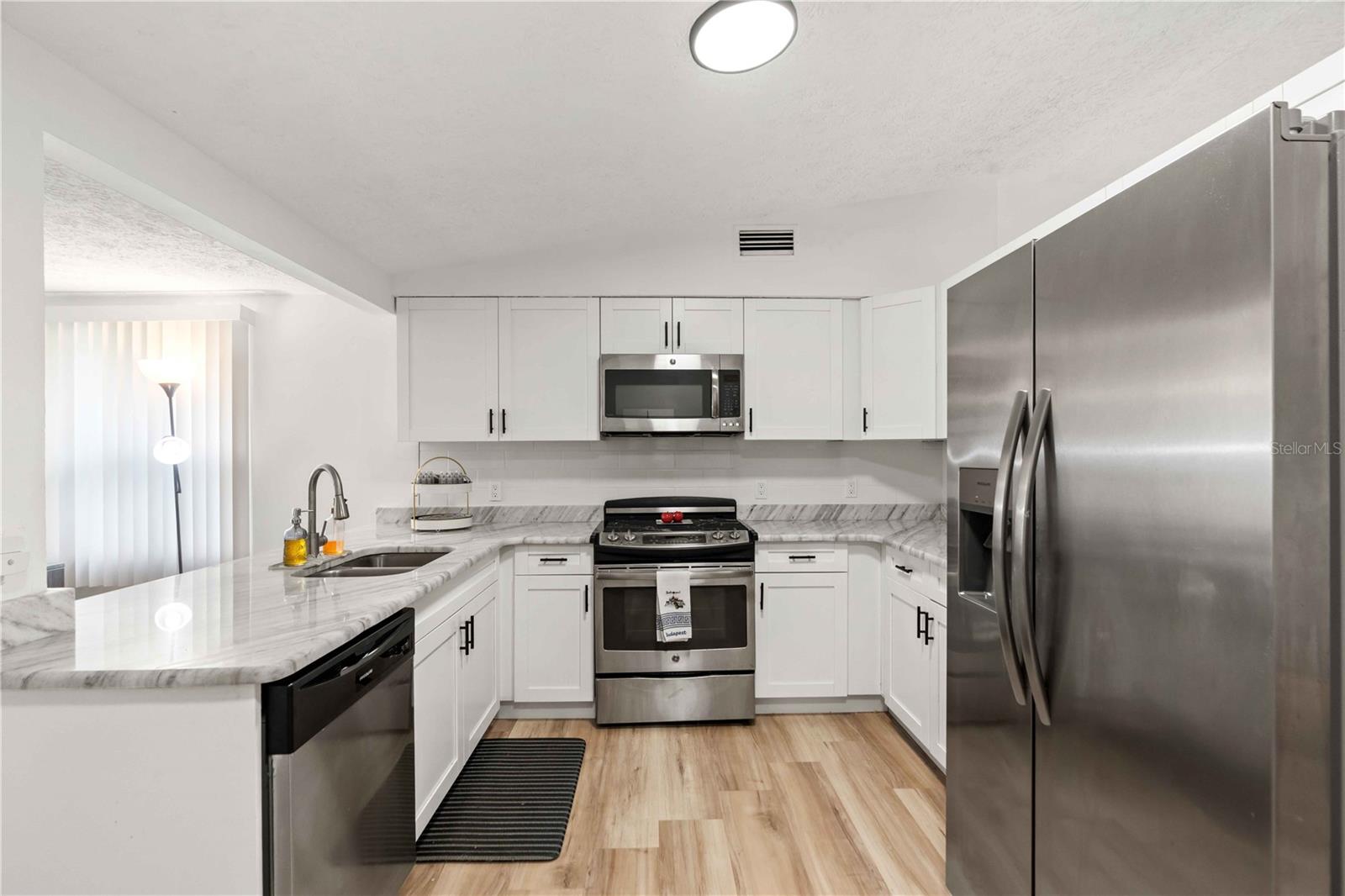 7208 DIPAOLA DR — photo 7