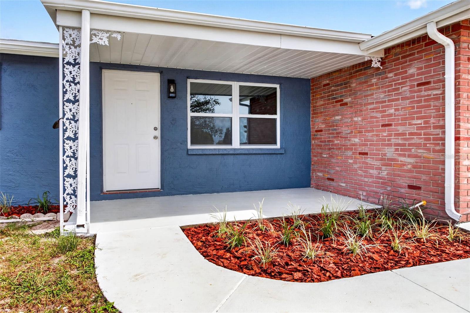 9516 GRAY FOX LN — photo 2