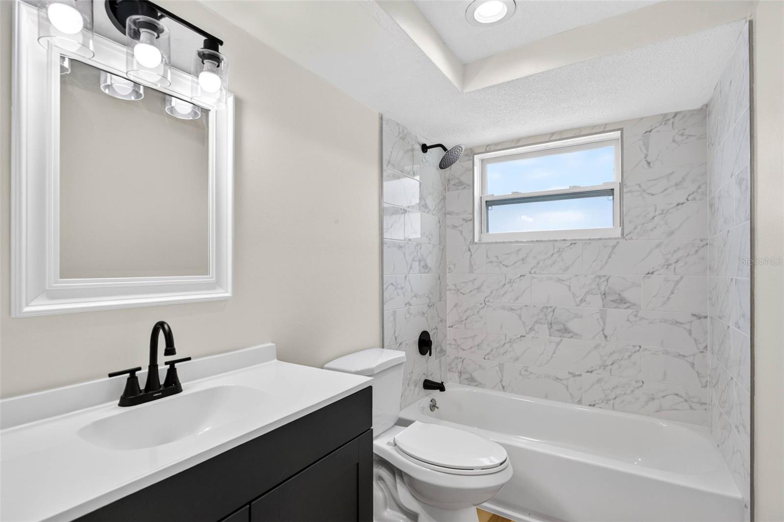 9516 GRAY FOX LN — photo 13