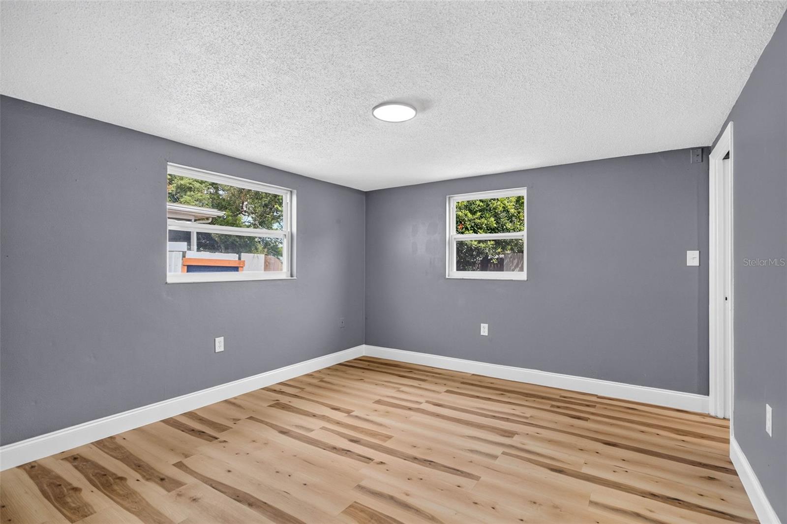 9516 GRAY FOX LN — photo 10