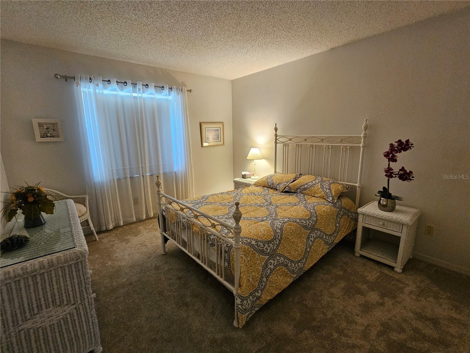 304 GRAYSTON PL — photo 25