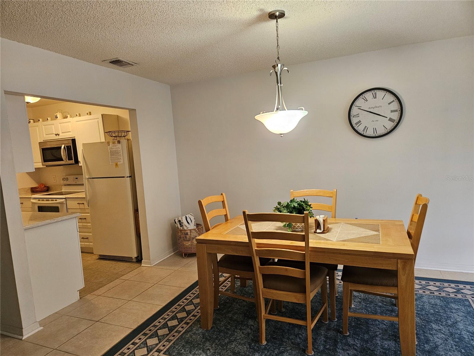 304 GRAYSTON PL — photo 11
