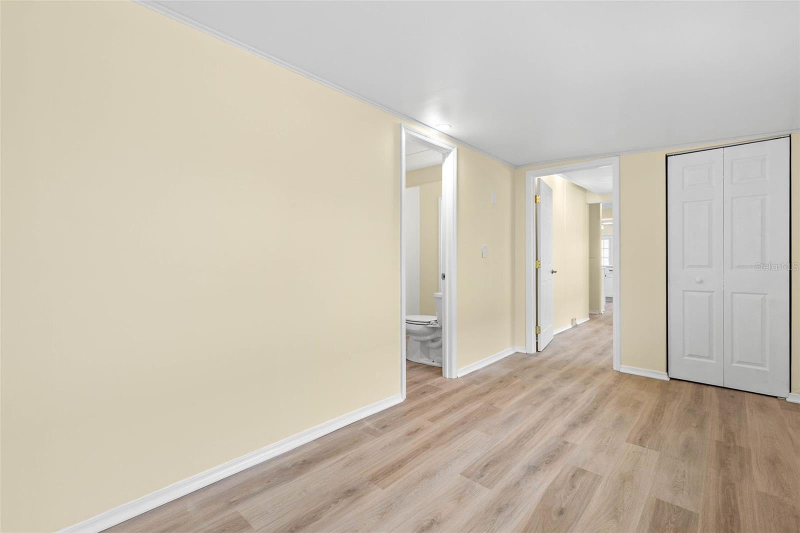 6830 AMERICANA DR NE #127 — photo 22