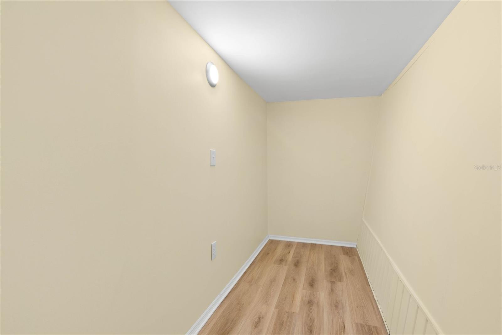 6830 AMERICANA DR NE #127 — photo 20