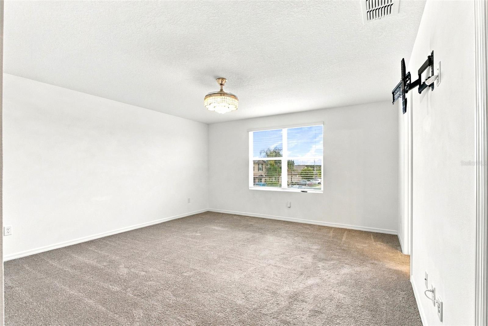 36801 YESLER DR — photo 33