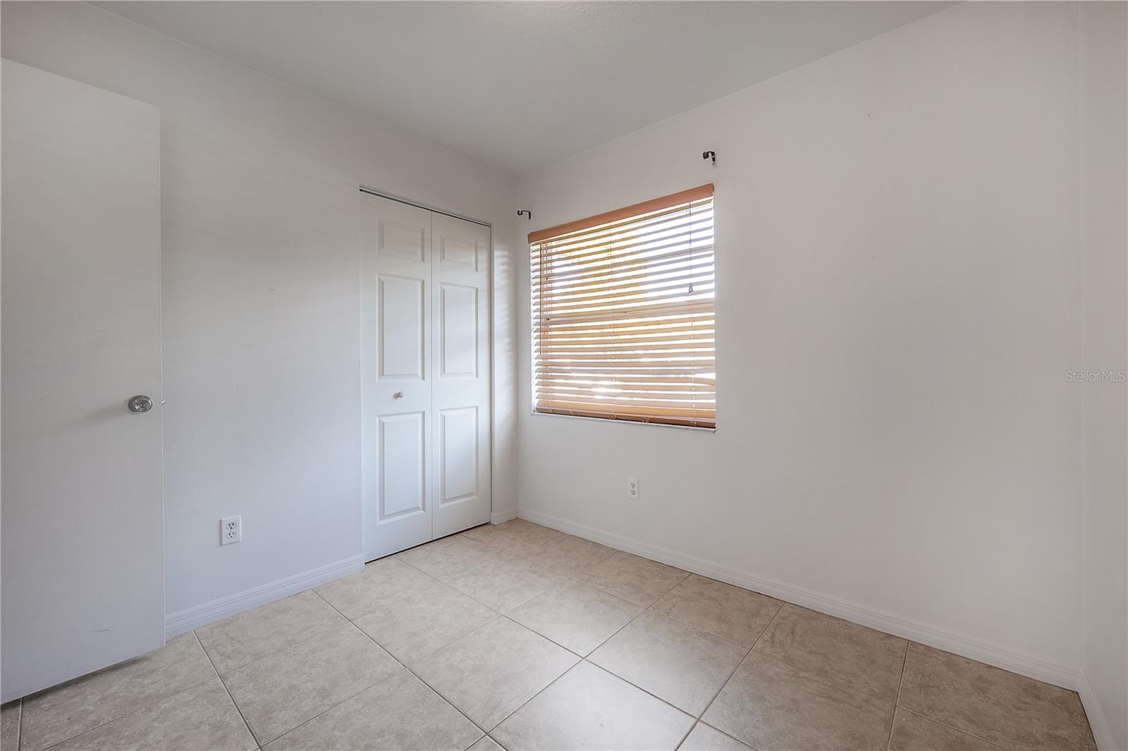 21610 LAGOON DR — photo 15