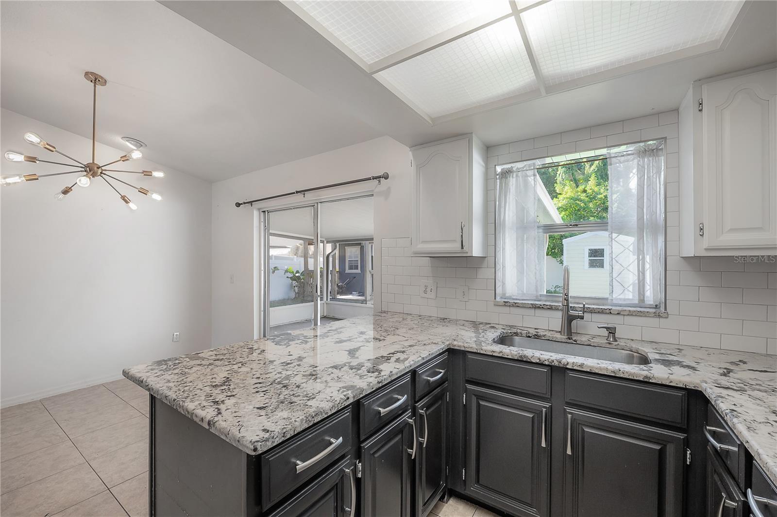 21610 LAGOON DR — photo 7