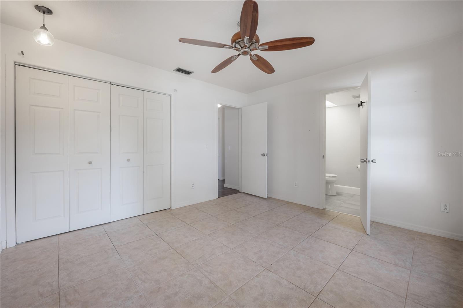 21610 LAGOON DR — photo 10