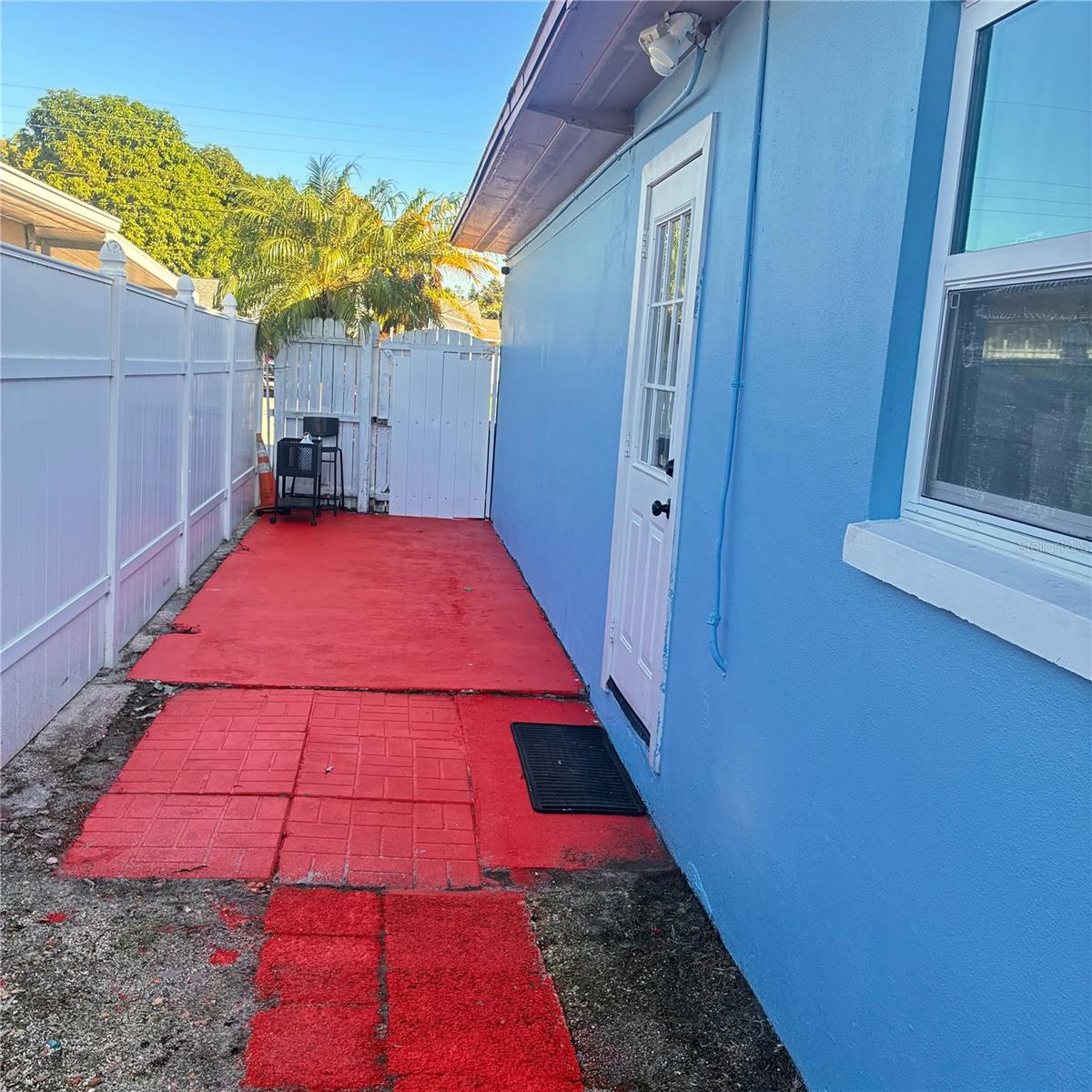 3410 W CORDELIA ST — photo 6