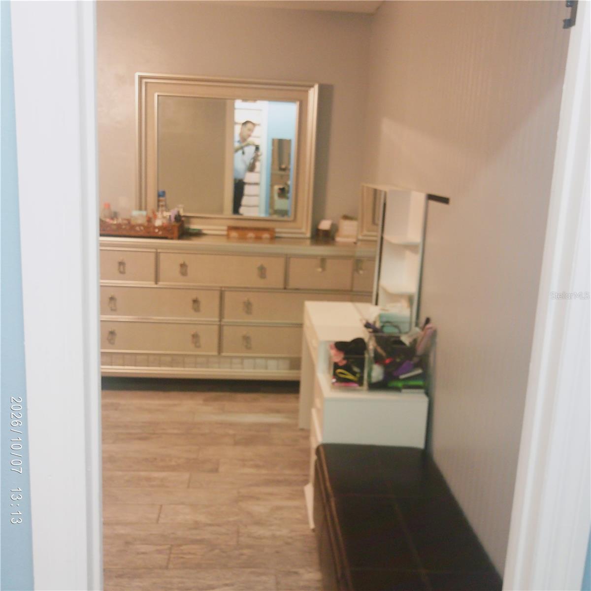 3410 W CORDELIA ST — photo 32