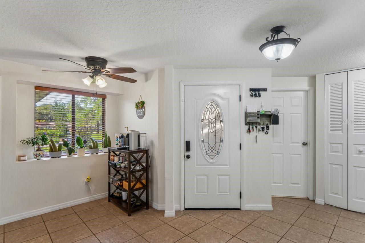 583 LONGWOOD CT — photo 42