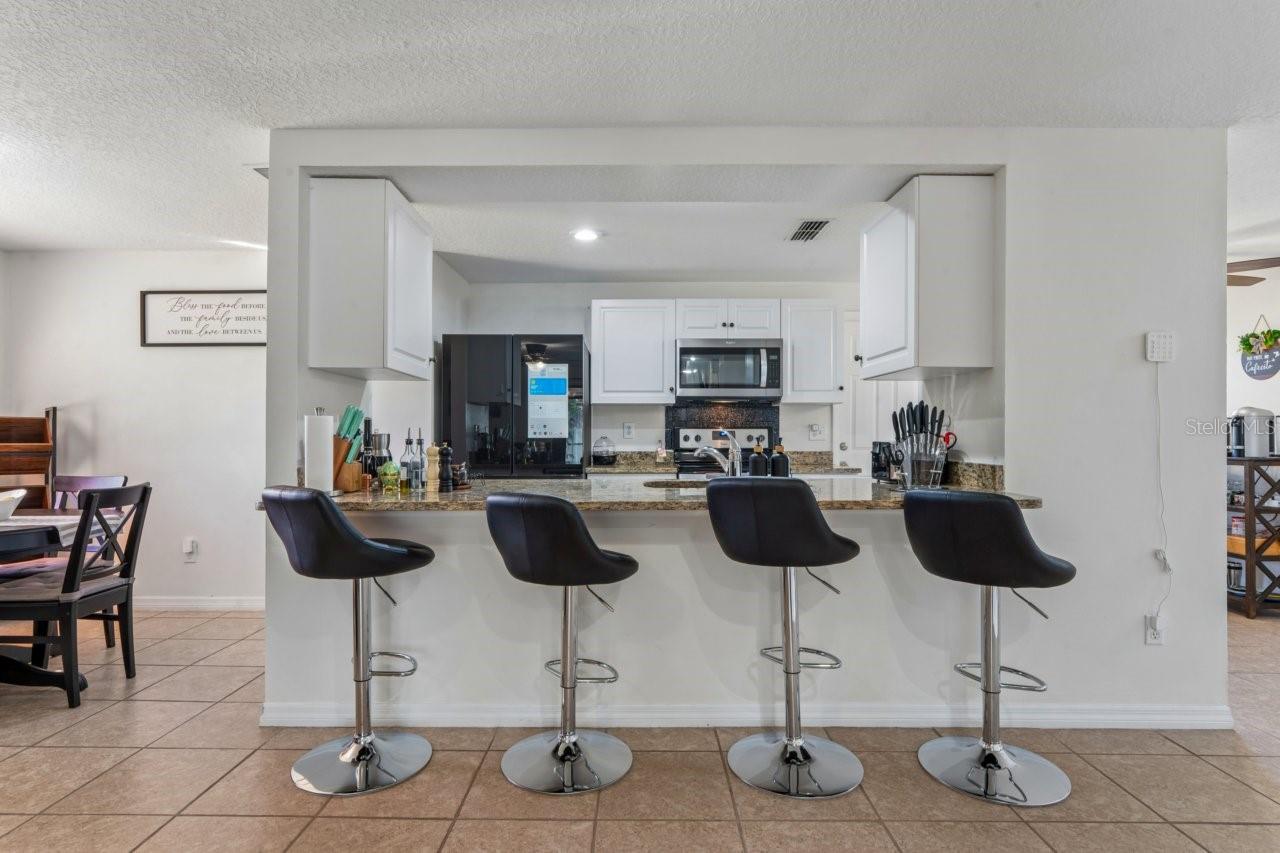 583 LONGWOOD CT — photo 41