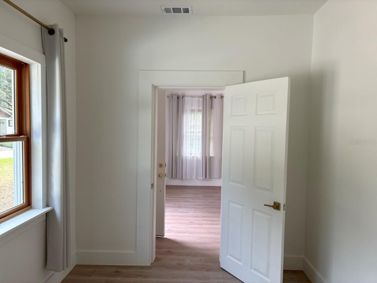 5108 N SUWANEE AVE — photo 9