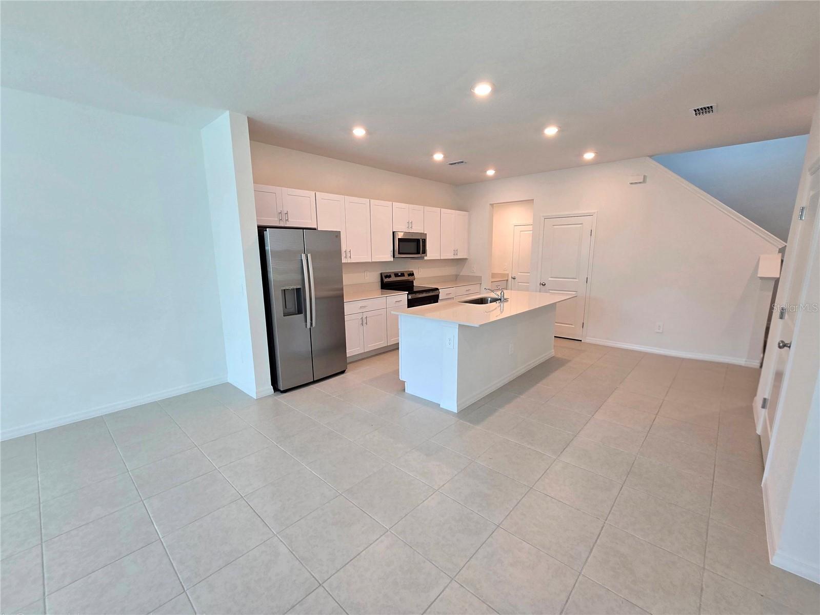 3258 LAPIS LAKE DRIVE — photo 4