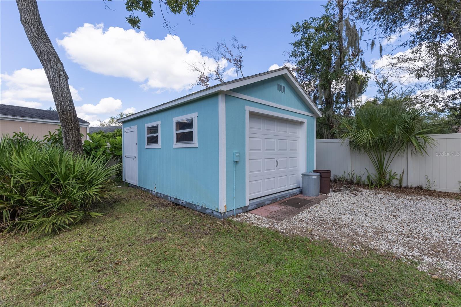 8917 EAGLE WATCH DR — photo 34